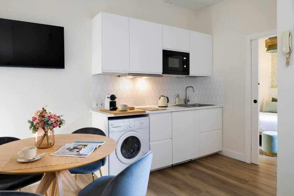 Monkeys Apartments San Roman Deluxe 세비야 외부 사진